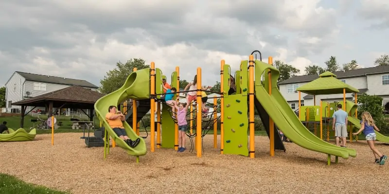locust street park playground