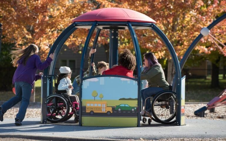 The New We-Go-Round, Everyone Plays Together