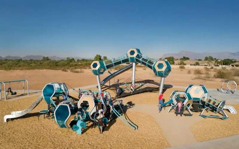 The New Shape of Play: Hedra