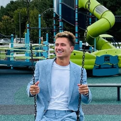 Meet the Play People